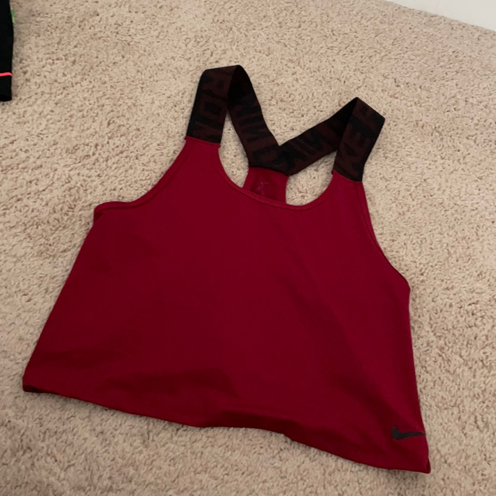 Nike pro crop